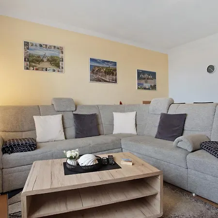 Apartment Oberhalb Vom Hafen 1 *